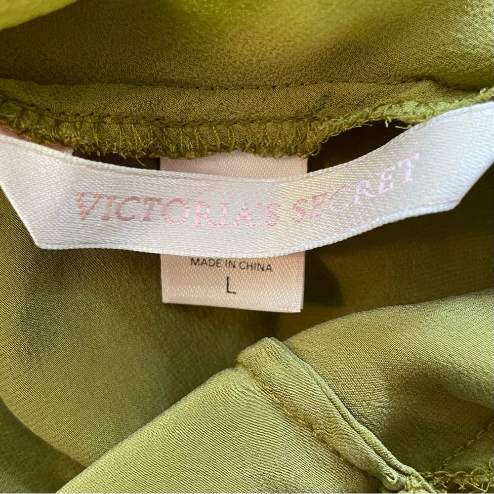 Vintage Y2K Victoria’s Secret Silk Slip Halter Dress - Picture 4 of 5